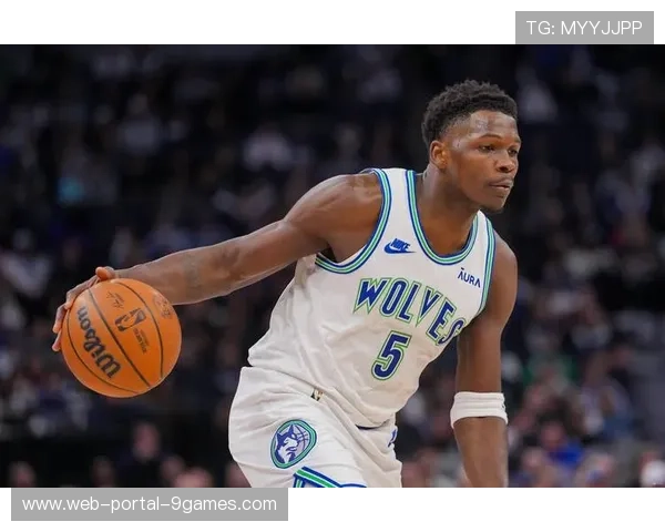 爱德华兹55分夜赛后采访：胜利比数据更重要